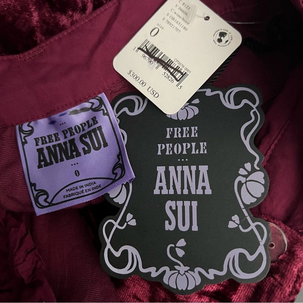 Anna Sui X Free People Rose Velvet Pants
Size 0 - Picture 6 of 7